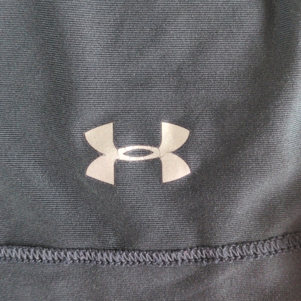 Under Armour Women's fitted top - Picture 6 of 7